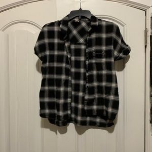 Black and white plaid button up shirt